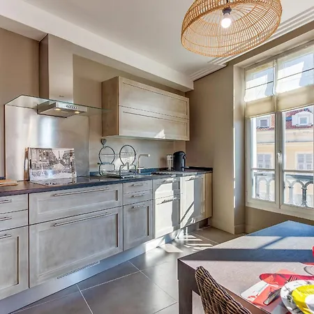 Vue Magenta Ap4484 By Riviera Homes